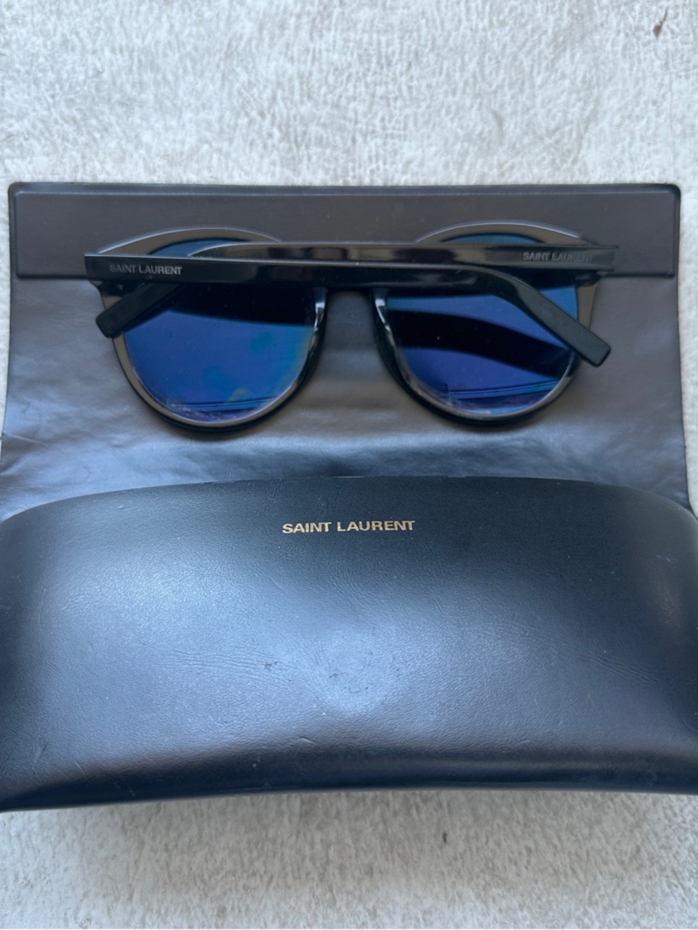 Saint Laurent Black Round Sunglasses - Picture 3 of 4